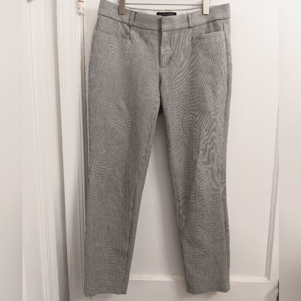Banana Republic Straight Leg Ankle Trousers -- Sz 2